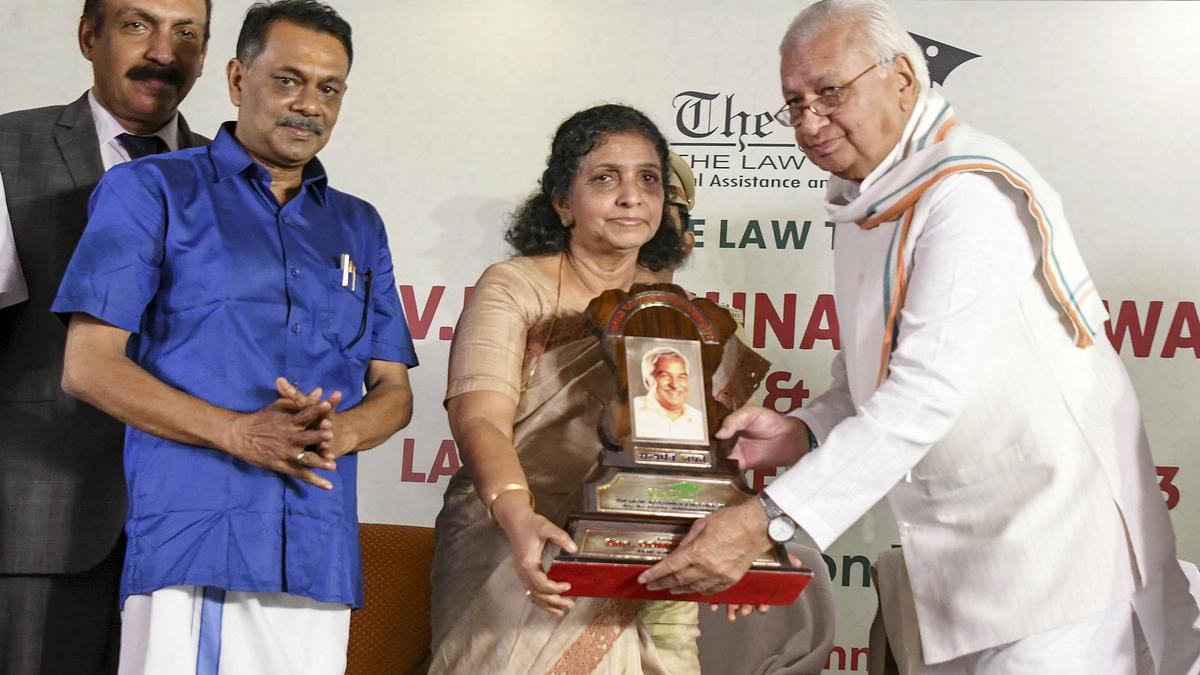 Justice V. R. Krishna Iyer Award Conferred Posthumously On Oommen ...